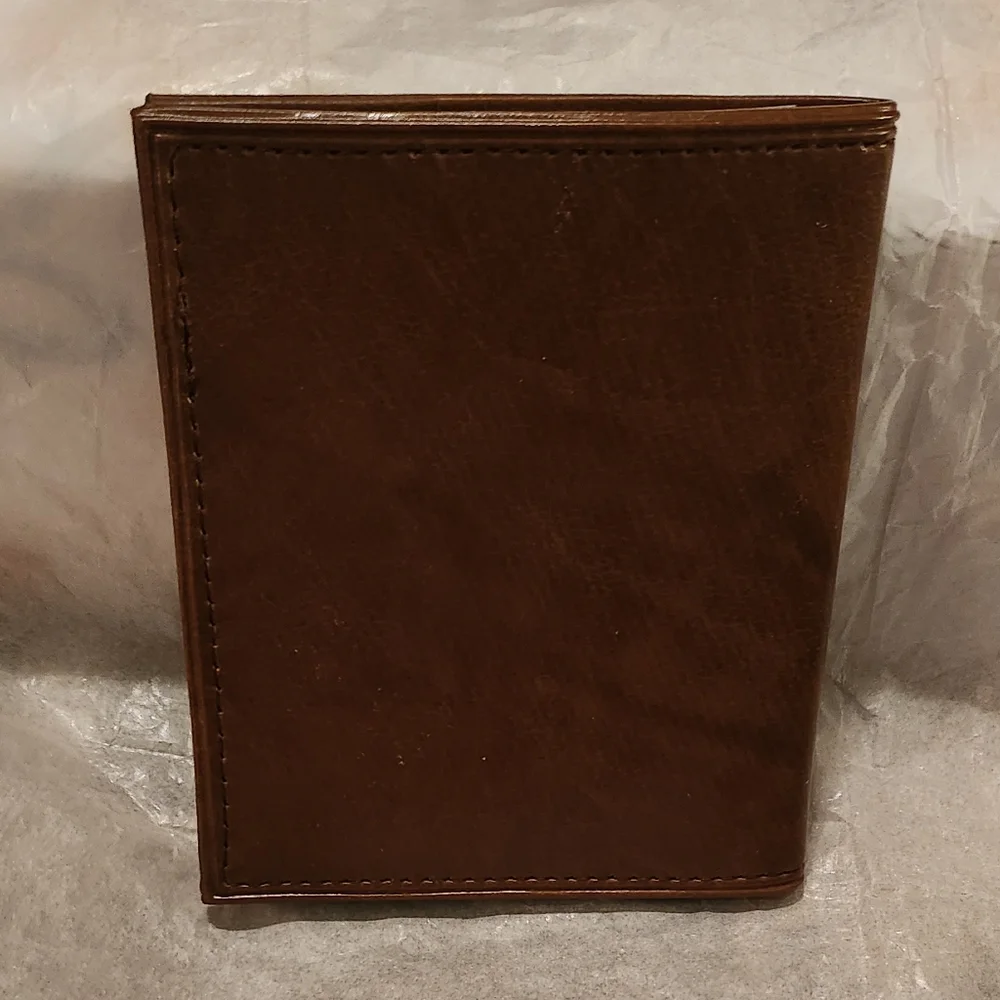 Vitron Men's Bifold Brown & Root Wallet Brown NWT